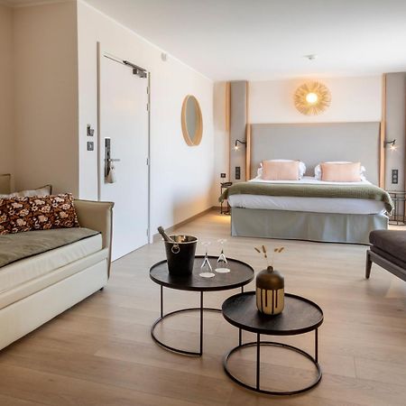 Hotel L'Acquale Калви Екстериор снимка