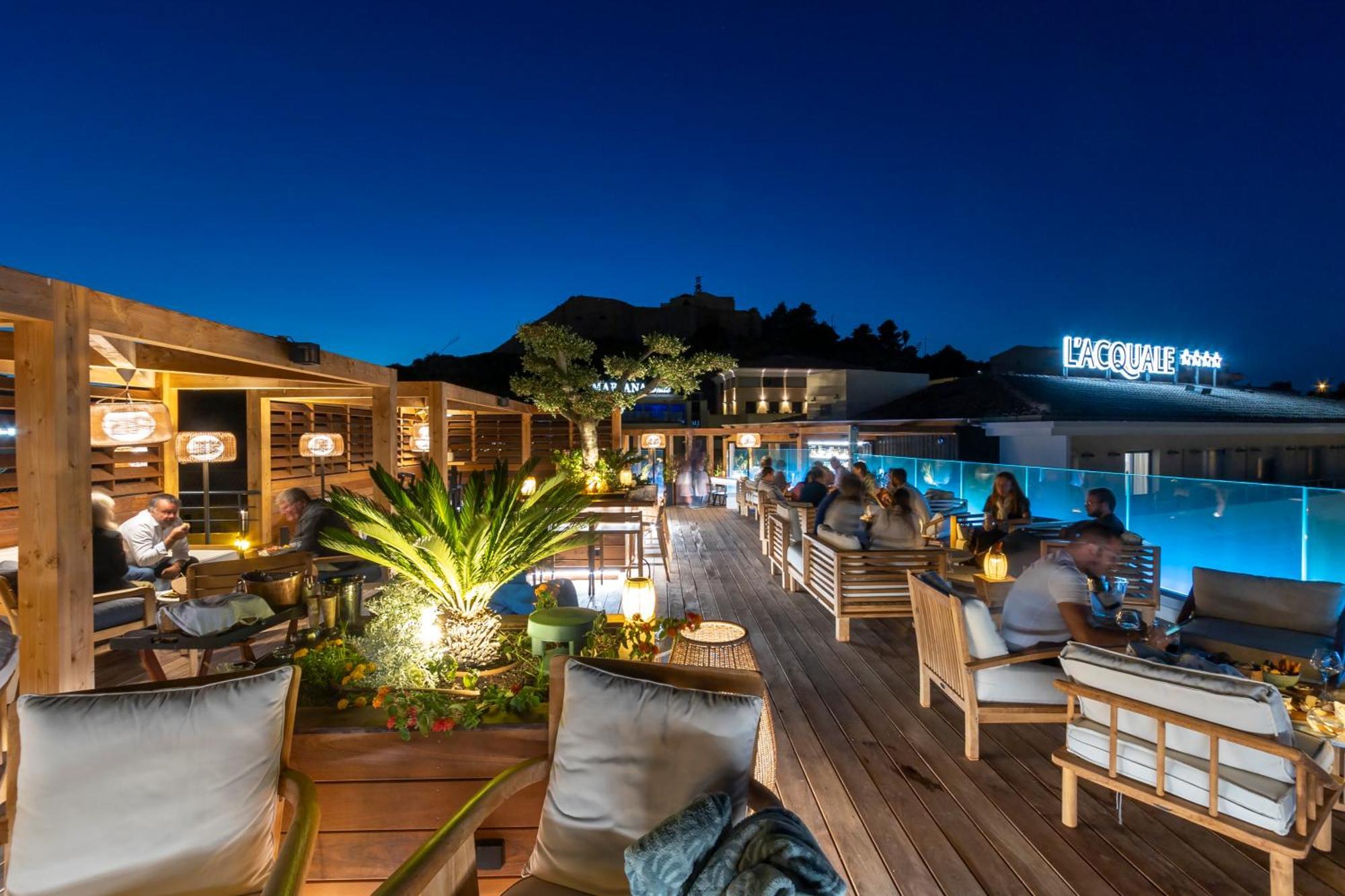 Hotel L'Acquale Калви Екстериор снимка